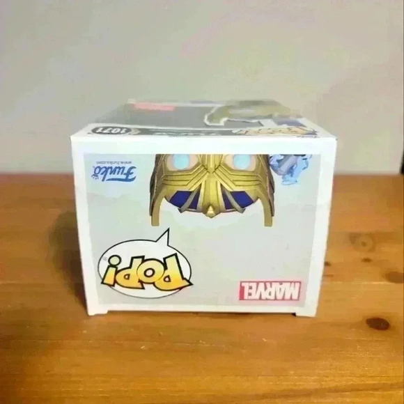 Funko pop 1071 thor love and thunder - Picture 6 of 6
